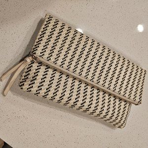 Envelope clutch